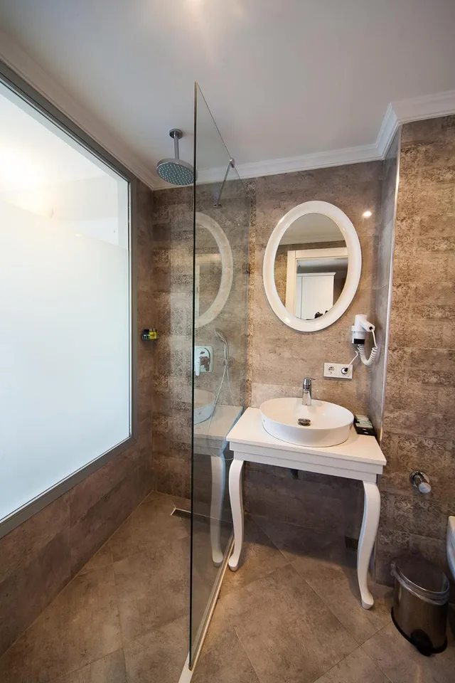 غرفة بسرير مزدوج بإطلالة على المسبح، As Hotel Cesme 3/3