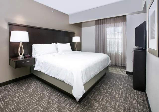 جناح بسريرين مزدوجين بغرفتي نوم، Staybridge Suites Plano - Richardson Area 5/9