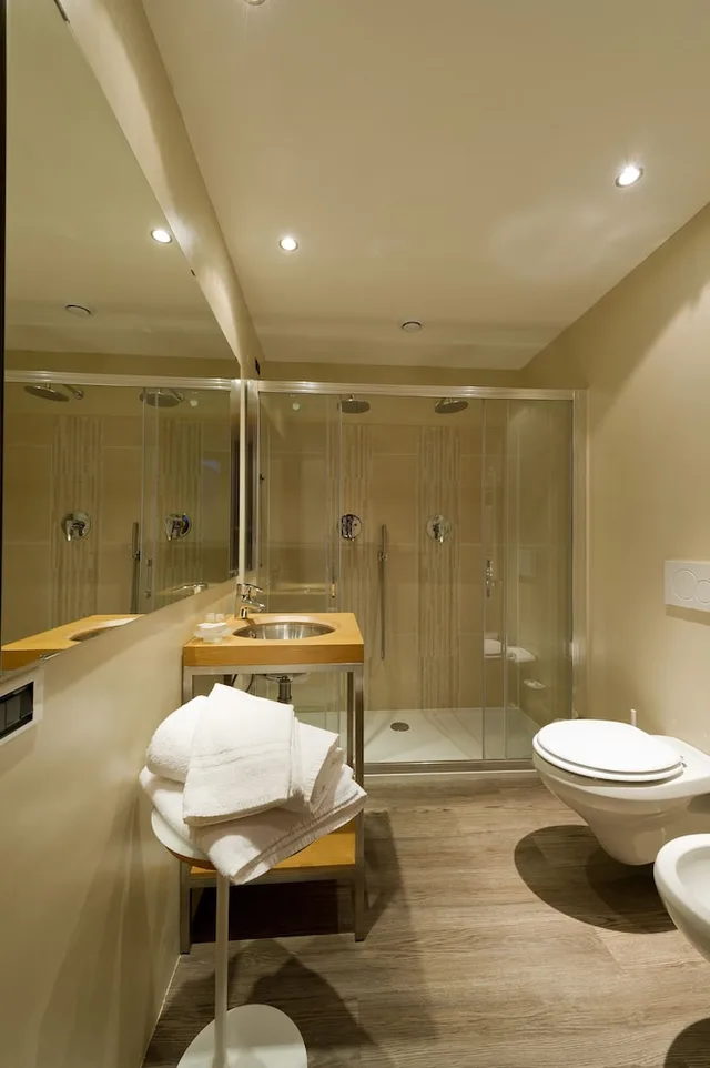 Deluxe, Twin Beds, Norden Palace 3/3