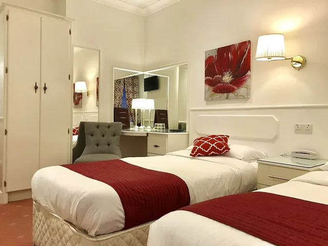 غرفة بسريرين منفصلين، Dergvale Hotel 2/10
