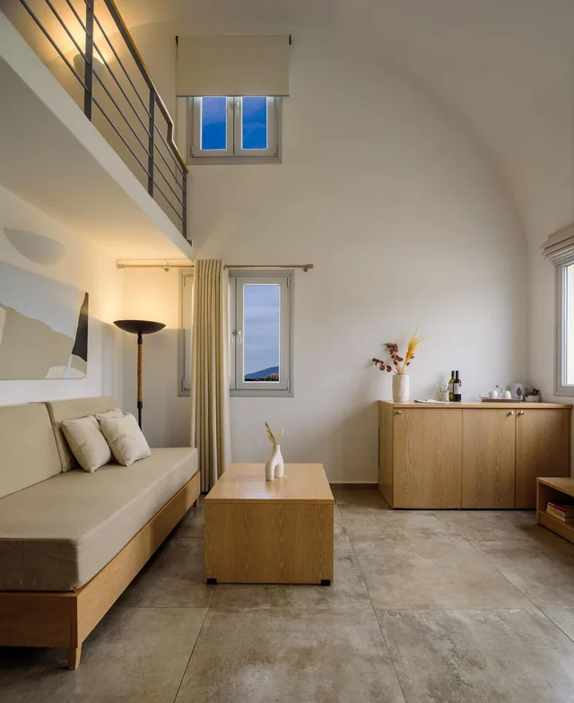 جناح عائلي بحوض جاكوزي، Aliter Suites 4/10