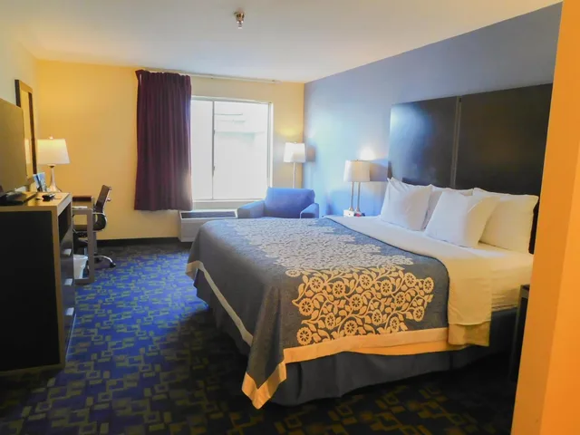 جناح ديلوكس، Days Inn & Suites by Wyndham Pocahontas 2/6