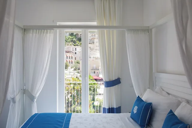 غرفة ثلاثية بسرير كوين وسرير فردي، Aurora Hotel & Suites Sul Mare 2/8