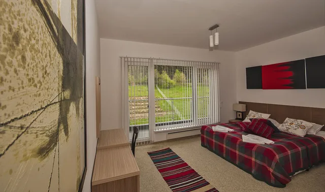3 Bedrooms, Superior, Suite, 2 Double and Twin Beds, Queen Bed، Saint George Palace 2/4