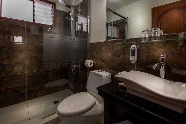 غرفة مفردة، ILLA HOTEL 2/2