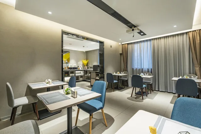 Home Inn Changshou Road، شانغهاي 34/42