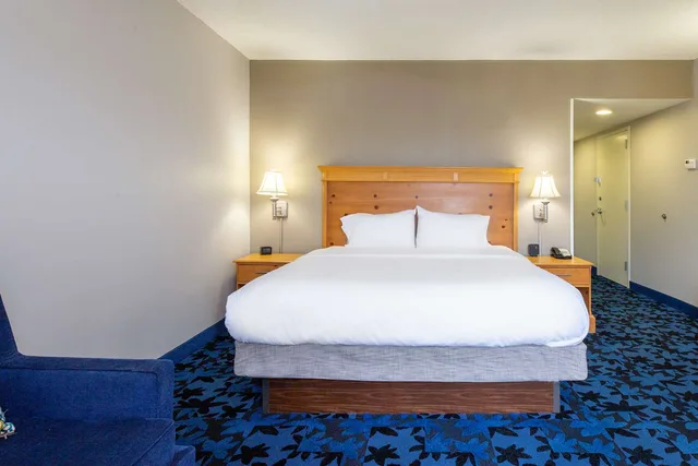 جناح استوديو بسرير كينج بحوض جاكوزي، Hampton Inn Suites Jacksonville South St Johns Town Center Area 2/4