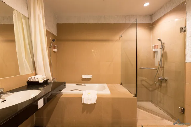 2 Bedrooms, Family, Double and Twin Beds, Krabi Aquamarine Resort 8/10