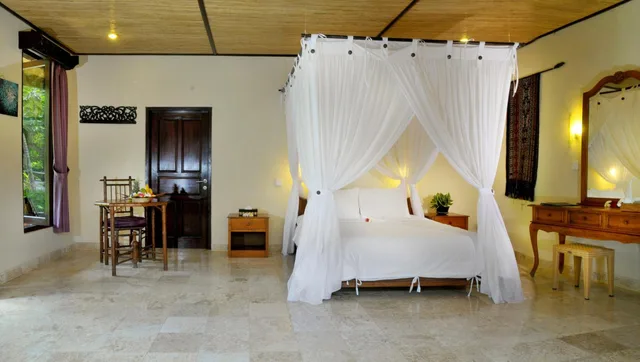 غرفة كبيرة بسرير مزدوج أو سريرين منفصلين، CORAL VIEW VILLAS 1/2