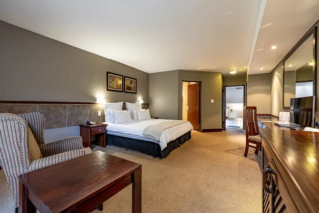 Leisure, King Bed، Pine Lake Inn 4/7