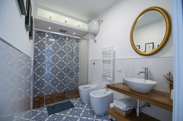 غرفة سوبيريور بسرير كوين بشرفة، Crudo Home 2/2