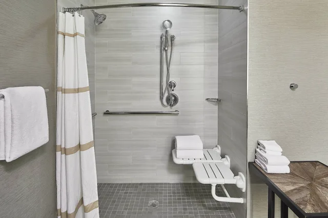 غرفة بسرير كينج لذوي الإعاقة، Napa Valley Marriott Hotel and Spa 9/9