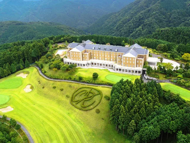 غرفة قياسية رباعية، Yugashima Golf Club & Hotel Toen 1/2