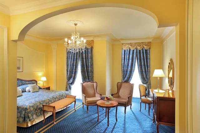 Junior Suite, Double Bed, Trieste Victoria 3/5