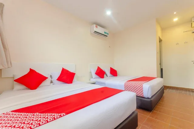 جناح عائلي، Skudai Hotel 6/10