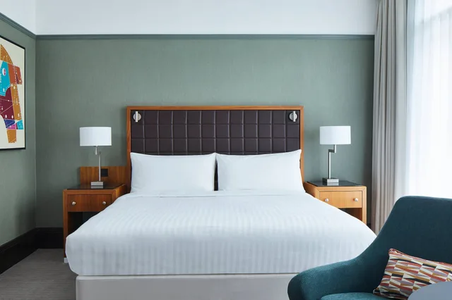 غرفة ديلوكس بسرير كوين، Marriott Leeds 1/5