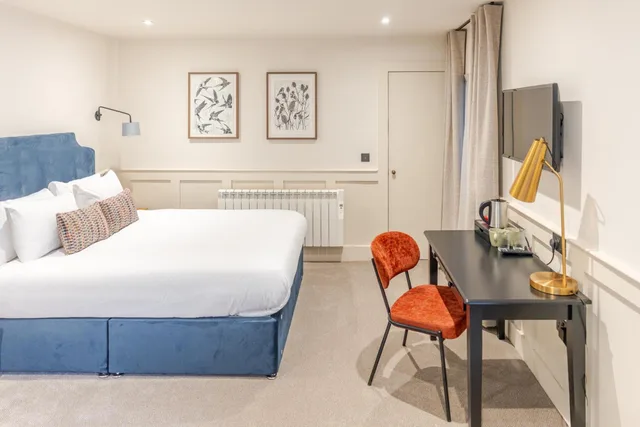 غرفة ديلوكس بسرير مزدوج، Brooks Hotel Edinburgh 1/9