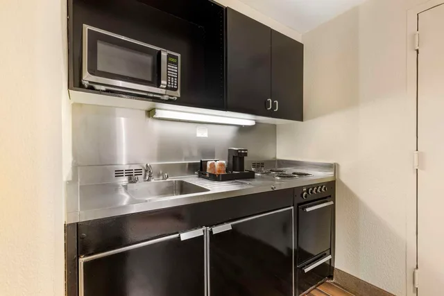Efficiency, 2 Double Beds، Comfort Inn University Center Fairfax VA 5/5