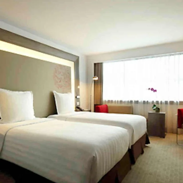 غرفة سوبيريور بسرير فردي، Novotel Jakarta Gajah Mada 3/5