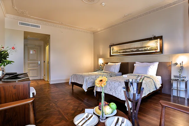 غرفة سوبيريور بسرير كوين، TAXIM LOUNGE HOTEL 10/10