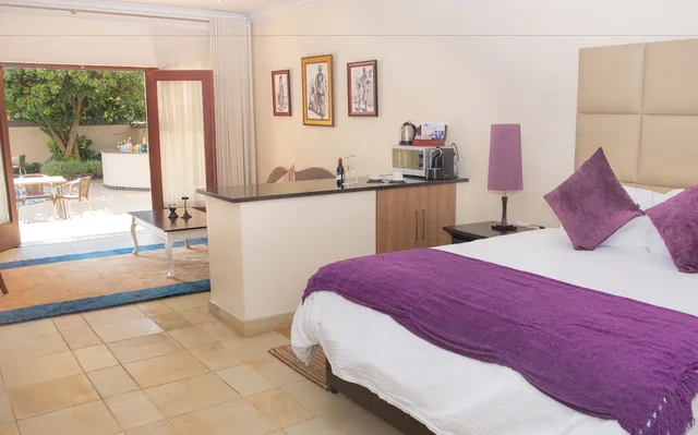 غرفة ديلوكس بسرير مزدوج بإطلالة على المسبح في الطابق الأرضي، Gardenia Boutique Hotel 1/3