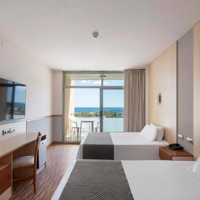 Room, Quadruple, Sea View, Ametlla Mar 2/10