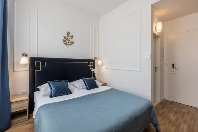غرفة قياسية بسرير كوين، Annex Building Art Hotel 8/10