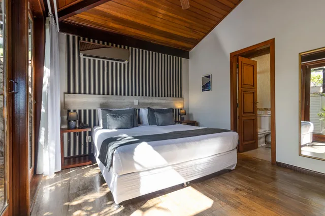 غرفة قياسية بسرير مزدوج بإطلالة على الحديقة، Ilha Branca Exclusive Hotel 2/6