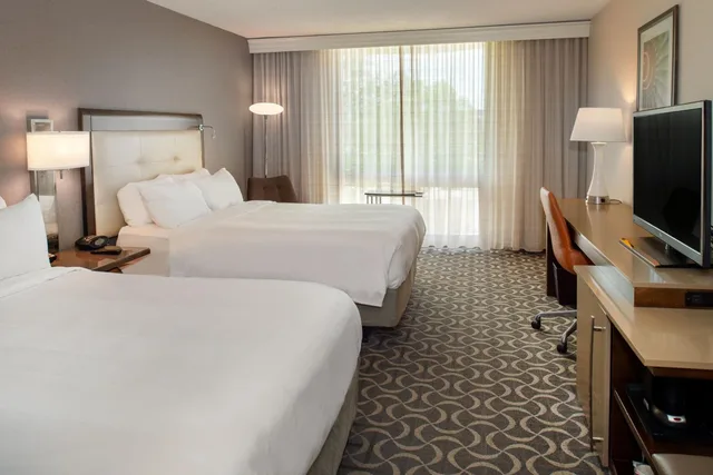 Room, Double Bed, West Tower, Accessible، Marriott St. Louis Airport 7/10
