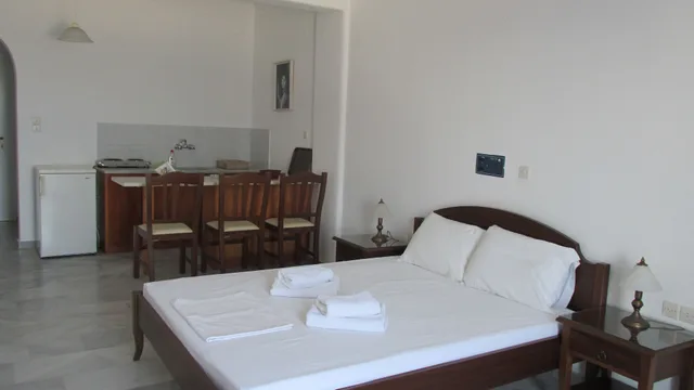 استوديو بسرير مزدوج وسرير فردي بإطلالة على البحر، Arkas Inn 1/1