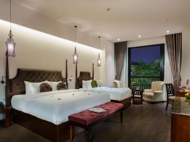 جناح عائلي بسرير كينج وسرير فردي بإطلالة على المدينة، Hanoi Marvellous Hotel & Spa 3/3