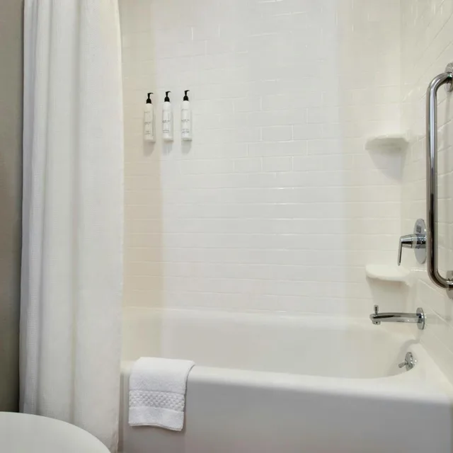 غرفة قياسية بسرير كينج، Fairfield Inn And Suites By Marriott Lenox Great Barrington 7/9