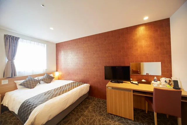 غرفة بسرير مزدوج بحمام خاص، Sakura Garden Hotel 1/9