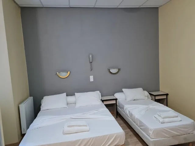 غرفة ثلاثية بثلاثة أسرّة، Hotel Le Milan 1/1