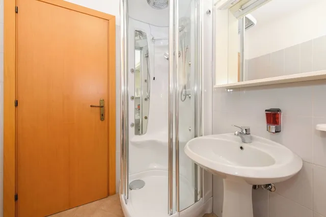 Hotel Bleis، Riva del Garda 47/50