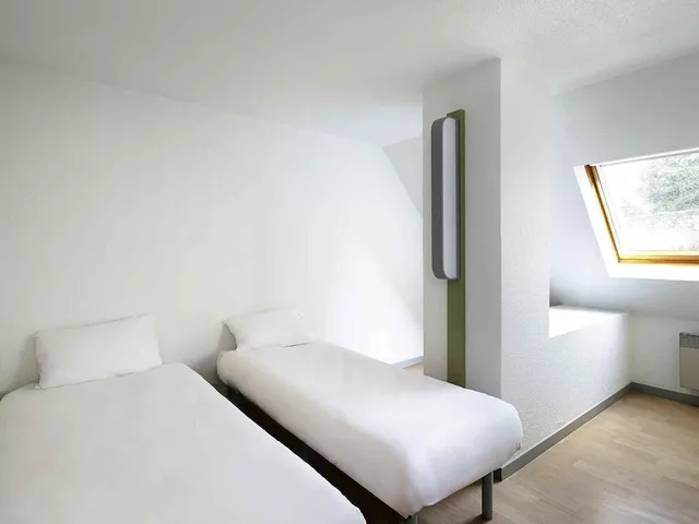 غرفة بسريرين منفصلين، Ibis Budget Blois Centre 7/10
