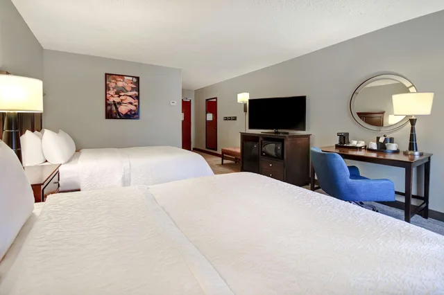 غرفة لذوي الإعاقة، Hampton Inn & Suites Alexandria Old Town Area South 2/7
