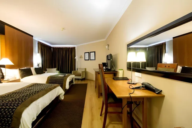 Superior, The Oasis Hotel 2/2