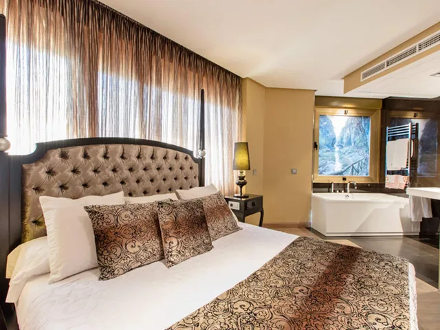 جناح كلاسيكي بسرير كينج، Hotel Condestable Iranzo 3/10
