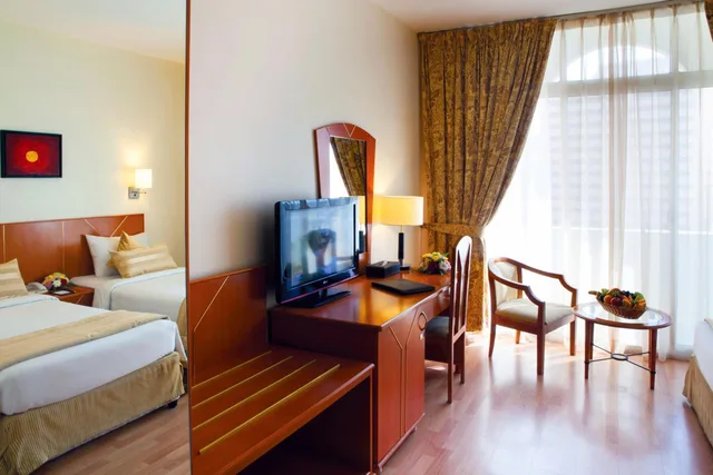 غرفة قياسية، Landmark Hotel Baniyas 2/2