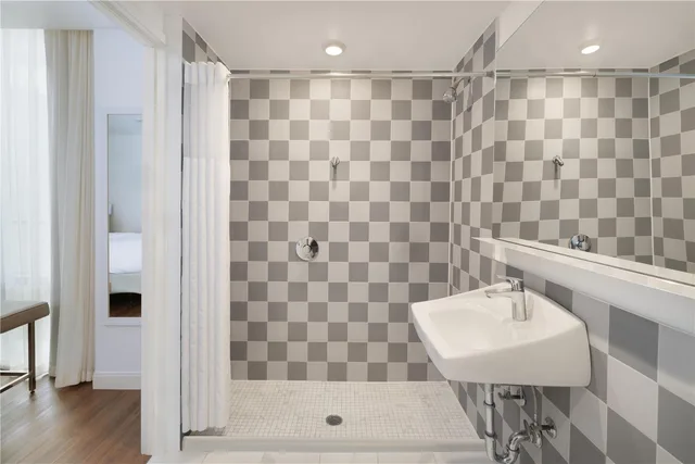 غرفة بسرير كوين لذوي الإعاقة، Best Western Premier Empire State Hotel 2/2