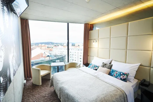 غرفة بسرير مزدوج بحمام خاص، SONO HOTEL 6/10
