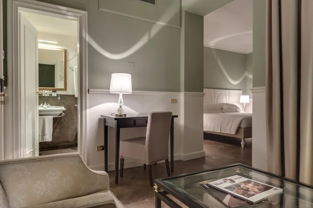 غرفة كلاسيكية ثلاثية بسرير كوين وسرير فردي، Plaza Hotel Lucchesi 4/4