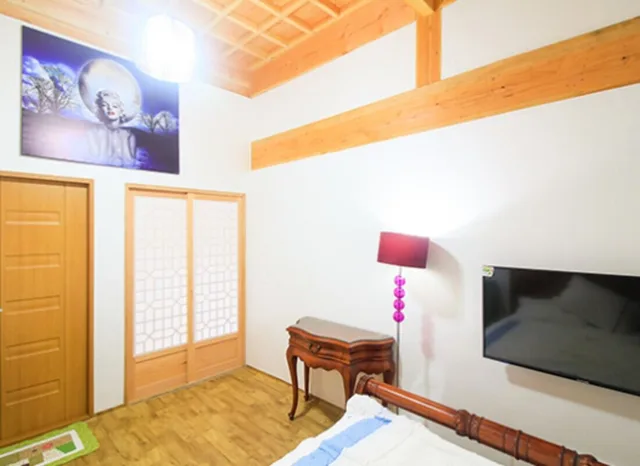 غرفة إليت بسرير كينج، Suncheon Moonlight Love Hanok Pension 3/3