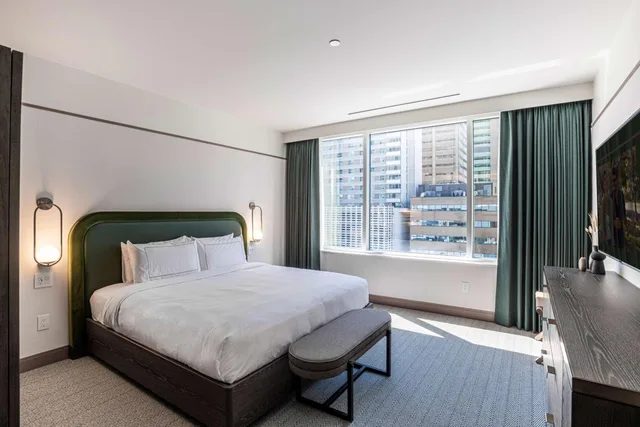 جناح بسرير مزدوج بغرفة نوم واحدة، The Westley Calgary Downtown, Tapestry Collection by Hilton 3/8