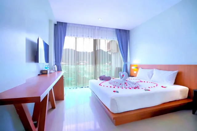 غرفة سوبيريور بسرير مزدوج، Phoenix Grand Hotel 2/9
