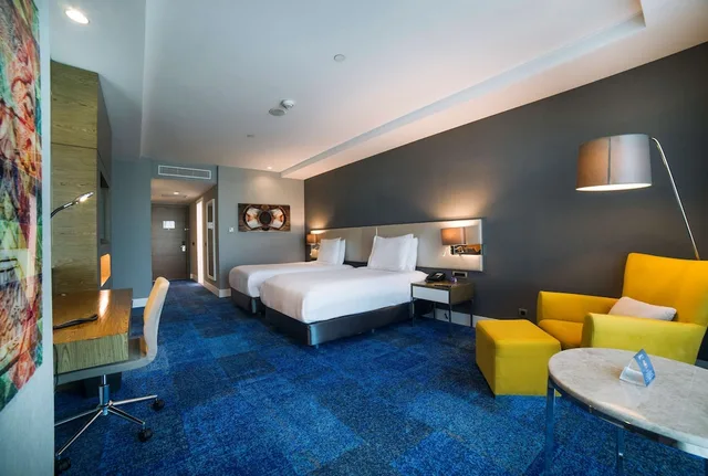 غرفة بريميوم بسرير كينج بإطلالة على الجبل، Radisson Blu Hotel, Kayseri 2/3