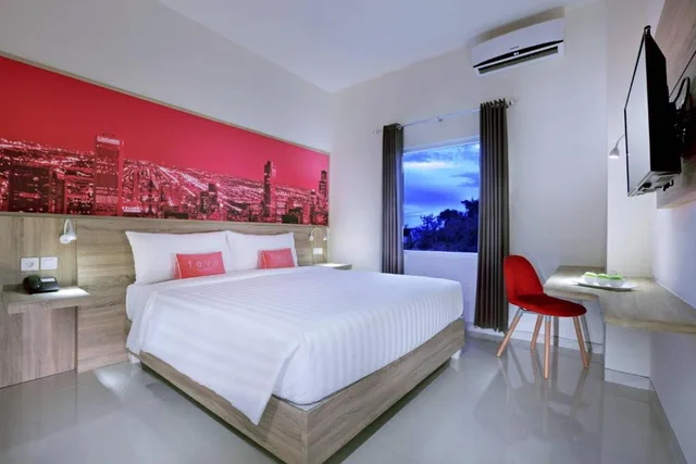 غرفة سوبيريور بسرير كوين، fave plus hotel Banjarbaru 2/2