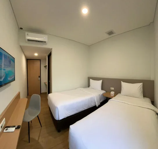 Superior, Twin Beds, Yes Hotel 1/3