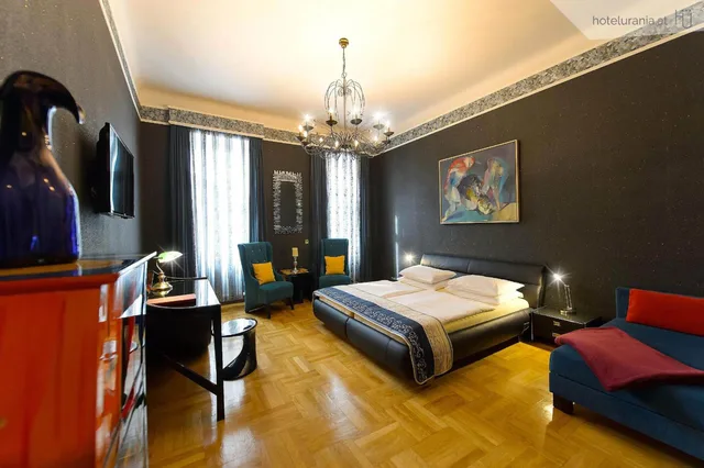 غرفة ثلاثية بسرير فردي، Hotel Urania 1/3